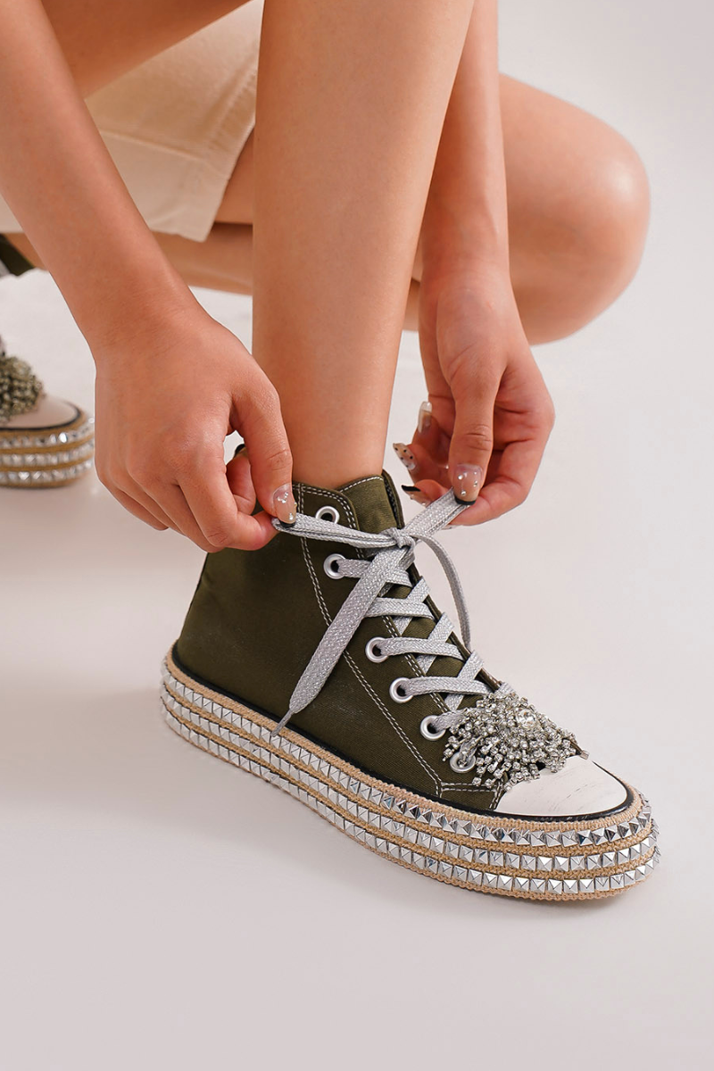 Studded High-Top Sneakers 2.0 ASH-01