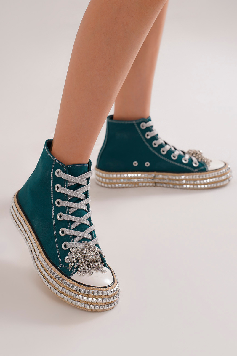 Studded High-Top Sneakers 2.0 ASH-01