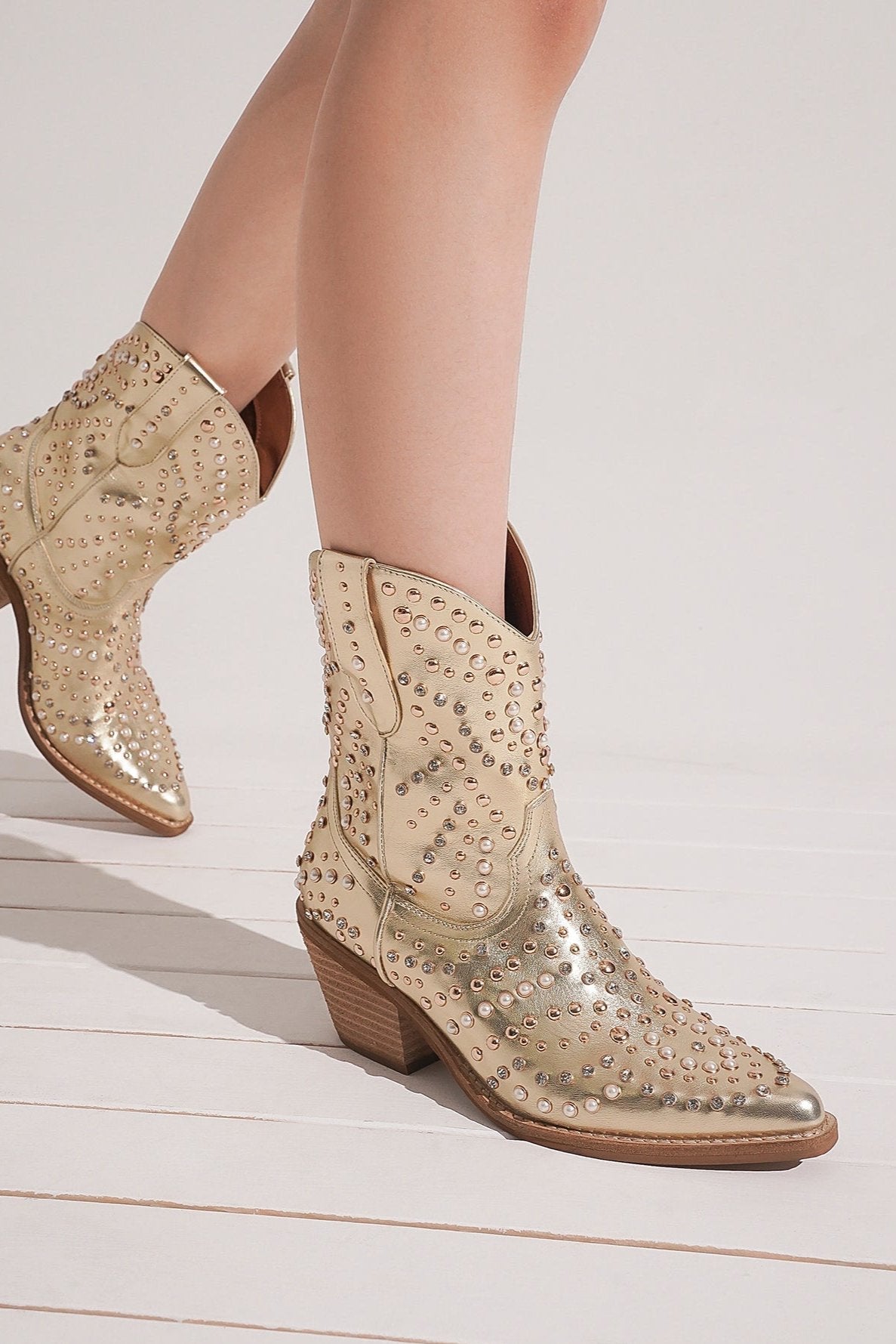 ADELA-39 Studded Western Boots