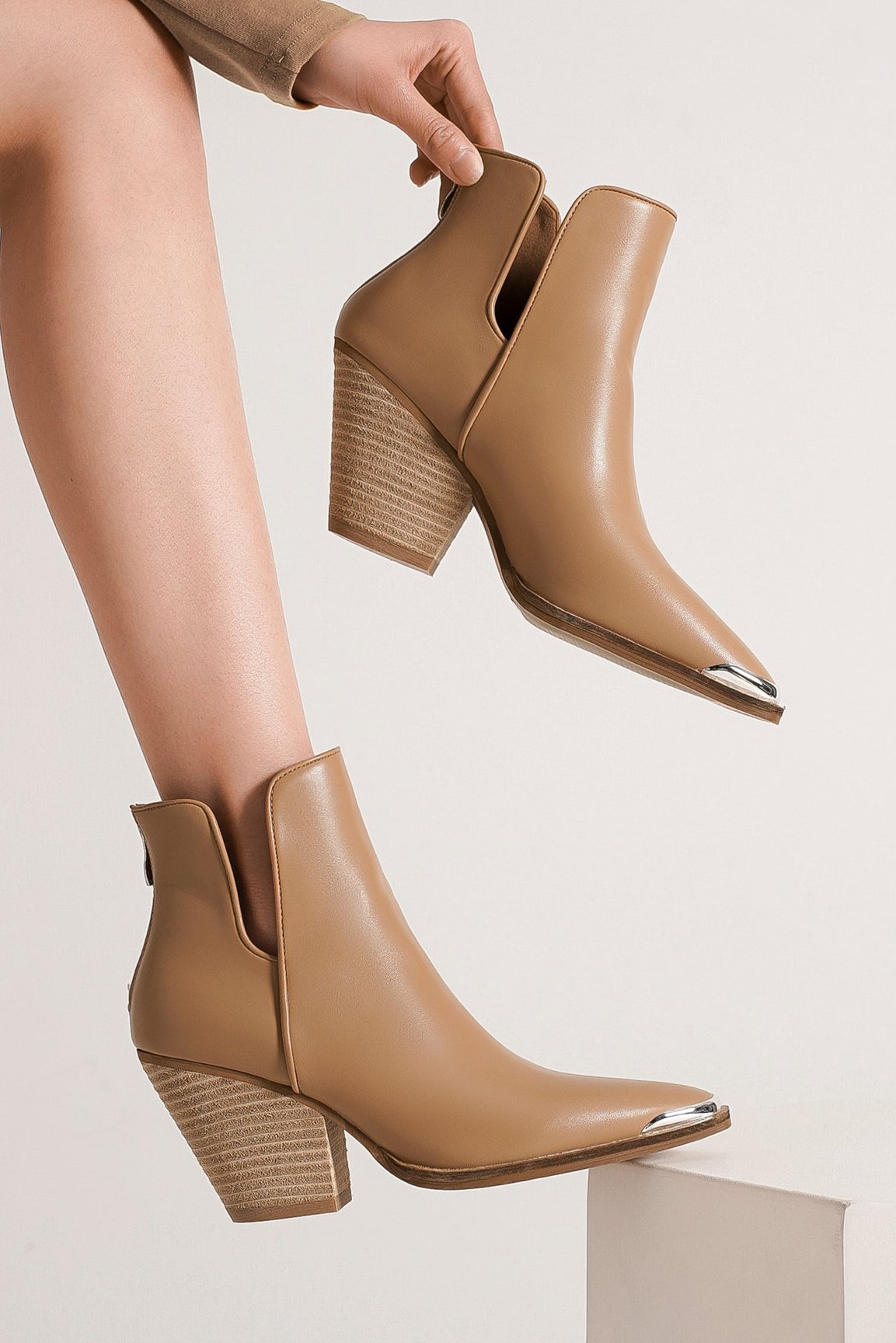 Everyday Ankle Boots ANTONIA-05