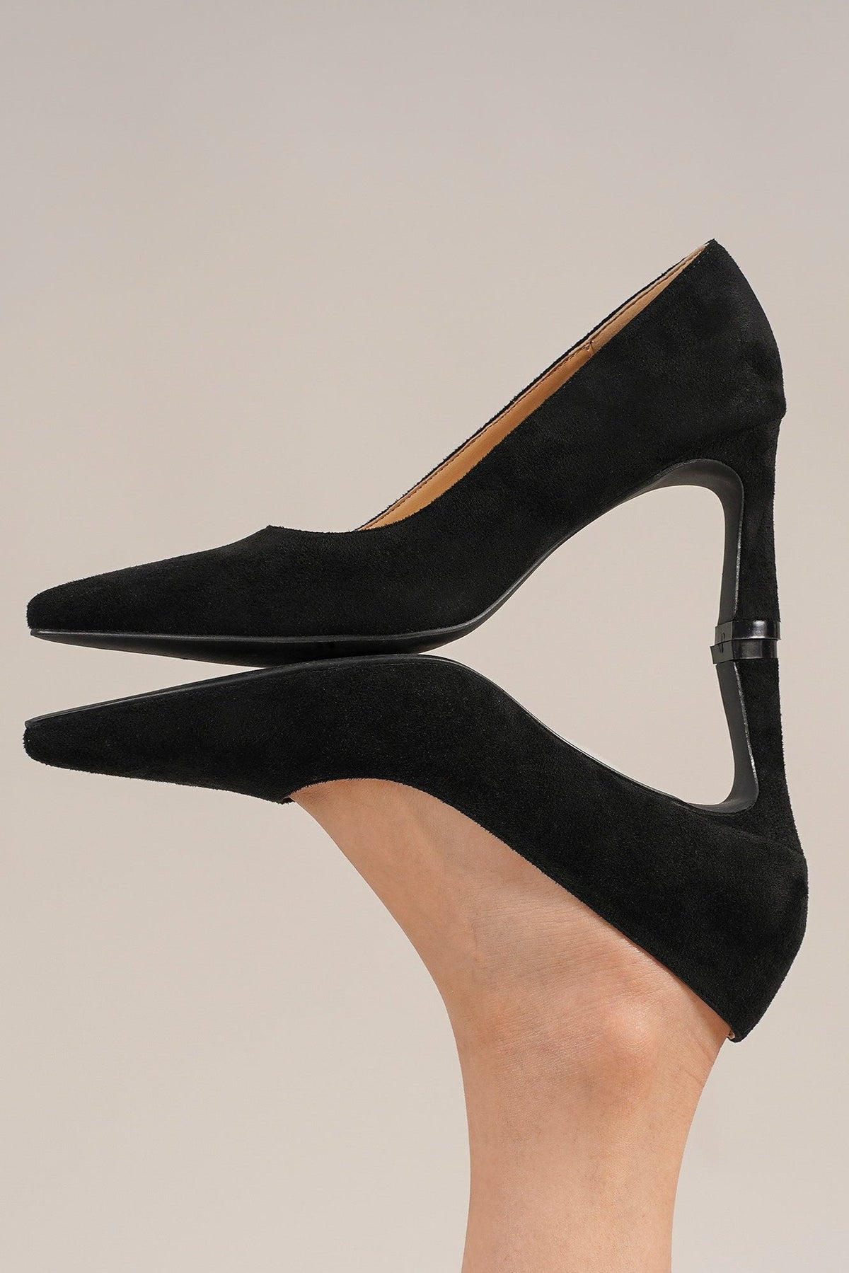 Trendy Pointed-Toe Mid-Heel Pumps TRINEE-05