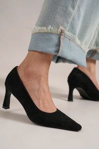 Trendy Pointed-Toe Mid-Heel Pumps TRINEE-05